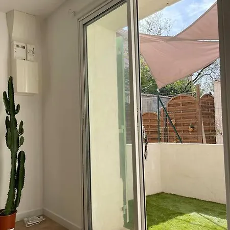 Apartment T2 Neuf Avec Parking Et Terrasse *